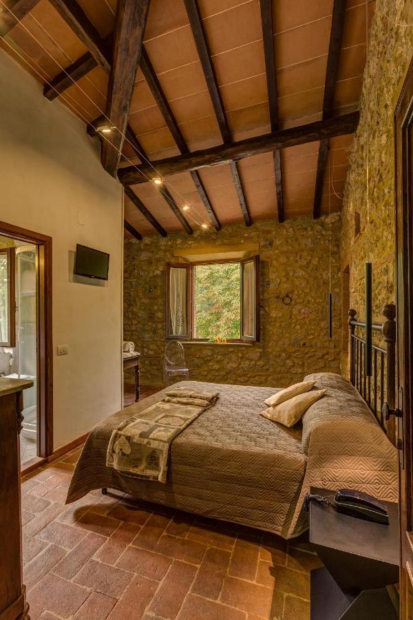 Agriturismo Casanova Di Pescille San Gimignano Exterior foto
