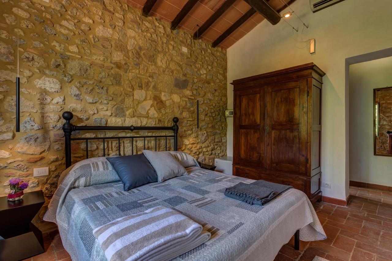 Agriturismo Casanova Di Pescille San Gimignano Exterior foto