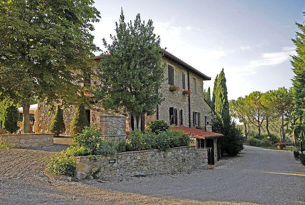 Agriturismo Casanova Di Pescille San Gimignano Exterior foto