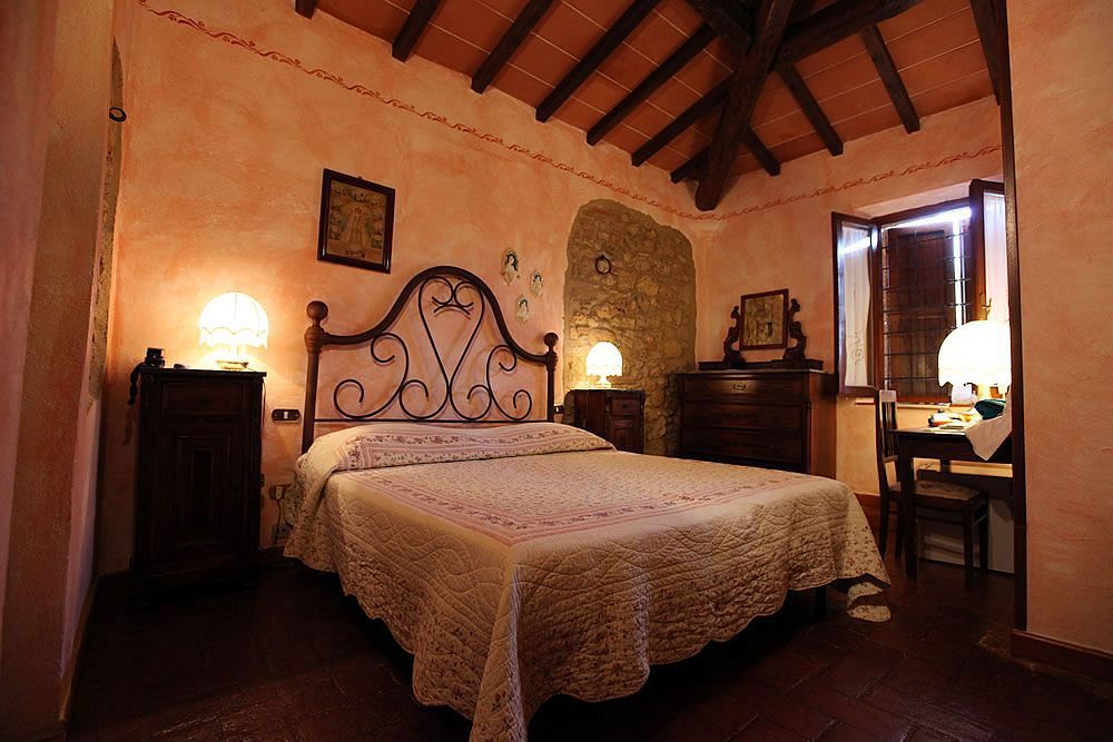 Agriturismo Casanova Di Pescille San Gimignano Exterior foto
